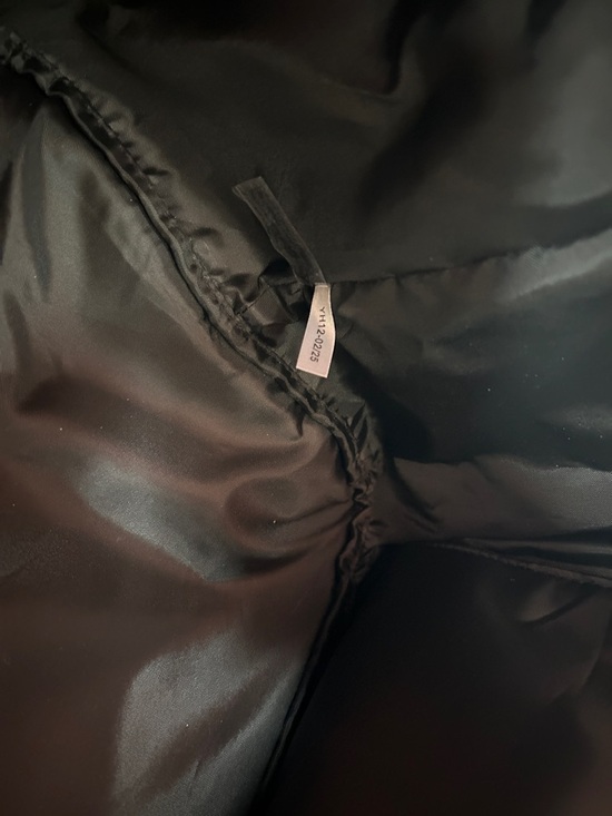 BEIS Black Weekender - Picture 8 of 8